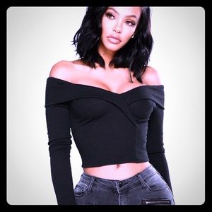 Off shoulder black crop top